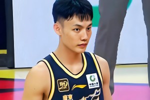 PG电子-不是胡明轩，也不是徐杰！广东队输40分，有一人要负主要责任